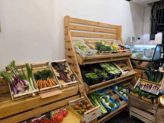 Frutta e verdura in vendita a firenze via lungo l'affrico, 136