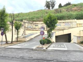 Garage in affitto a roma via pietro de cristofaro, 59