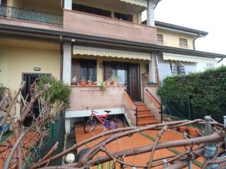 Appartamento in vendita a casalgrande via canale, 1