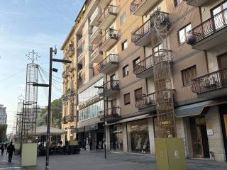 Appartamento in affitto a bari via sparano , 125