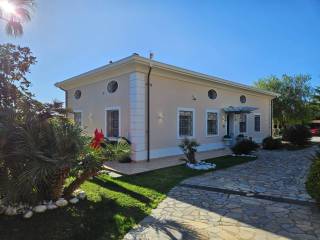 Villa in vendita a sanremo 