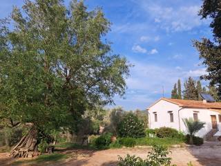 Villa in vendita a campiglia marittima via di cafaggio