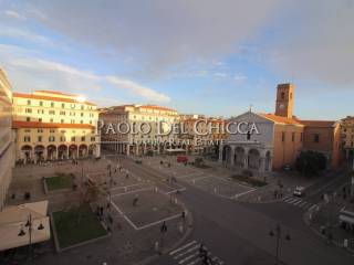 Appartamento in vendita a livorno piazza grande