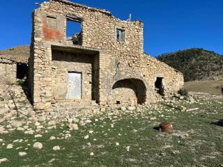 Casale in vendita a catenanuova corso sicilia