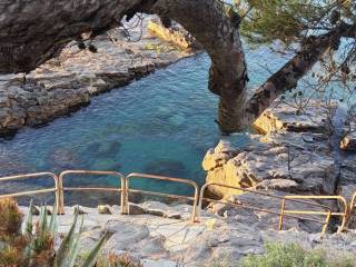 Appartamento in vendita a cervo strada capo mimosa