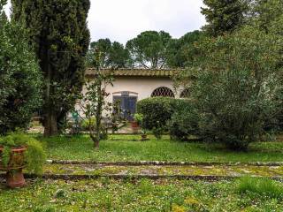 Villa in vendita a carmignano via macia