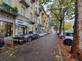 Negozio in affitto a torino corso francia, 105