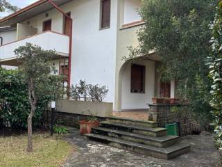 Villa bifamiliare in vendita a grosseto via della triglia