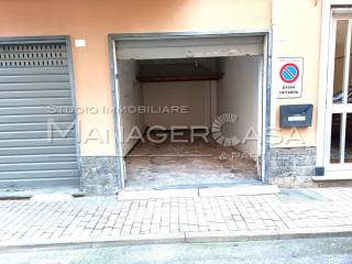 Garage in vendita a rapallo via costaguta, 106