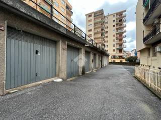 Garage in vendita a spotorno . via berninzoni, 68