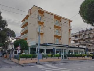 Albergo all'asta a riccione viale gabriele d'annunzio, 55