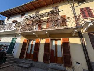 Casa indipendente in vendita a cavaglià via riva di levante, 24