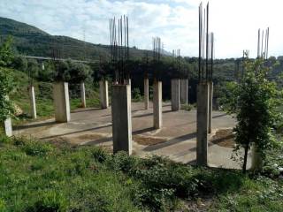 Terreno agricolo in vendita a torrenova contrada serro coniglio s.n.c.