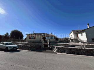 Villa in vendita ad amelia via 1 maggio, 7a