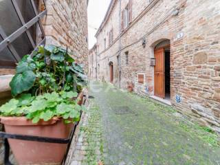 Casa indipendente in vendita a fermo via f. lamponi