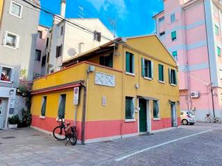 Appartamento in vendita a chioggia rione duomo, 28