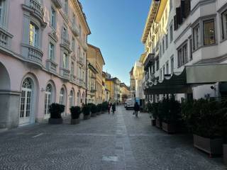 Negozio in affitto a bolzano via argentieri