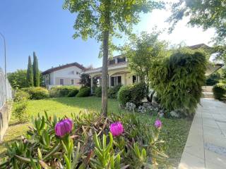 Villa bifamiliare in vendita a castrocaro terme e terra del sole 