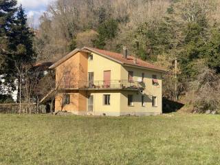 Casa indipendente in in vendita da privato a varese ligure via provinciale varese ligure carrodano, 3