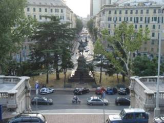 Garage in vendita a genova piazza niccolò tommaseo