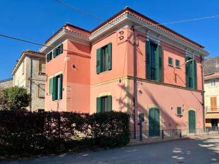 Villa in vendita a civitella del tronto via principale, 175