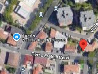 Negozio all'asta a riccione corso fratelli cervi, 311