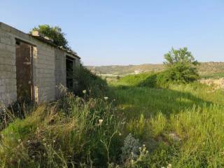 Terreno agricolo in vendita a noto contrada renna