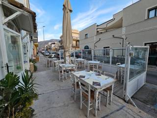 Pub in vendita a terrasini via vittorio emanuele orlando, 121