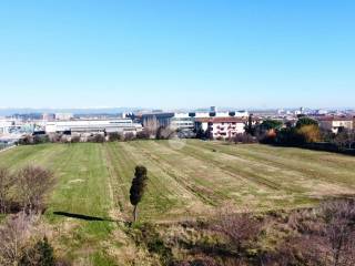 Terreno commerciale in vendita a pontedera viale africa, 10