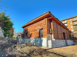 Casa indipendente in vendita ad aosta viale piccolo san bernardo, 38