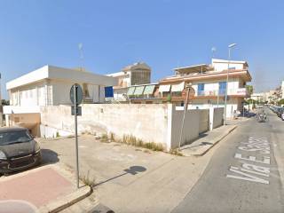 Garage in affitto a ragusa via emilio salgari, 38