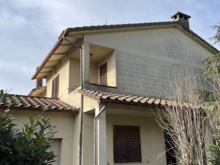 Villa bifamiliare in in vendita da privato ad arezzo località sant'andrea a pigli il molino, 25