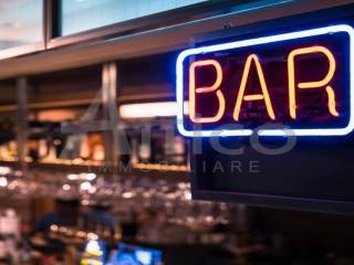 Bar in vendita a rovigo corso del popolo, 247