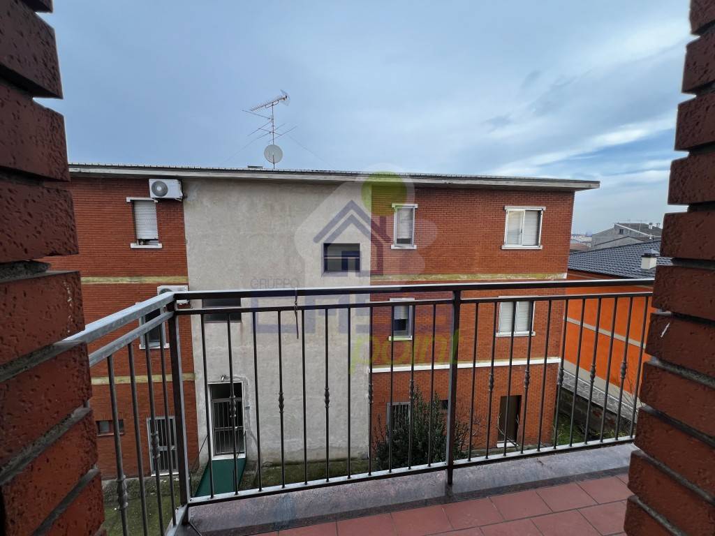 immagine annuncio 2 di 12