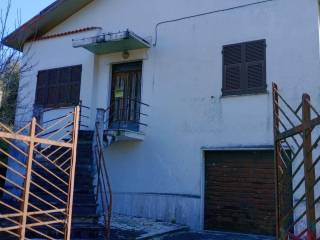 Casa indipendente in in vendita da privato a borghetto di vara via aurelia, 12