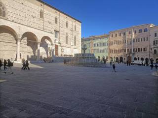 Ufficio in affitto a perugia piazza 4 novembre, 1