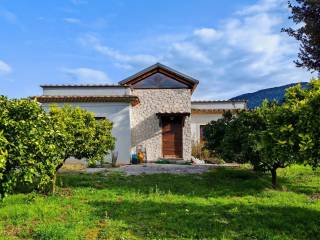 Villa in vendita a sant'elia fiumerapido via peschiera