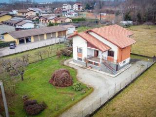 Villa in vendita a candelo via sandigliano, 150