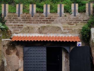 Magazzino in vendita a calcata strada provinciale calcatese