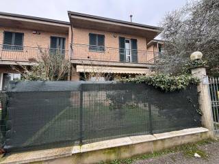 Villa a schiera in in vendita da privato ad alessandria strada della meliga, 57