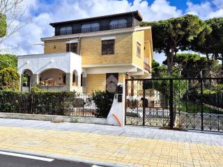 Appartamento in vendita a tarquinia viale mediterraneo, 1