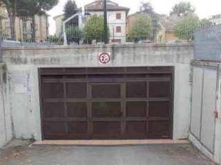 Garage in vendita ad appignano via alcide de gasperi