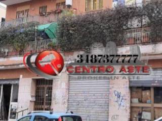 Negozio all'asta a roma via dei lauri, 20, 00172 roma rm, italia