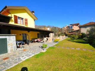 Villa in vendita a santo stefano di magra via pietro nenni