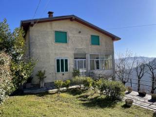 Villa in vendita a bobbio località colombaia