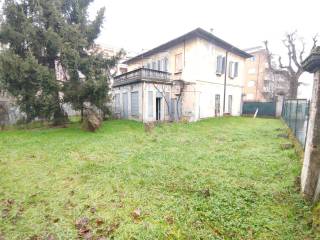 Villa in vendita a crema via piacenza