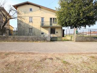 Villa in vendita a cividale del friuli via zugul, 8