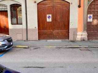 Garage in affitto a cremona via dante