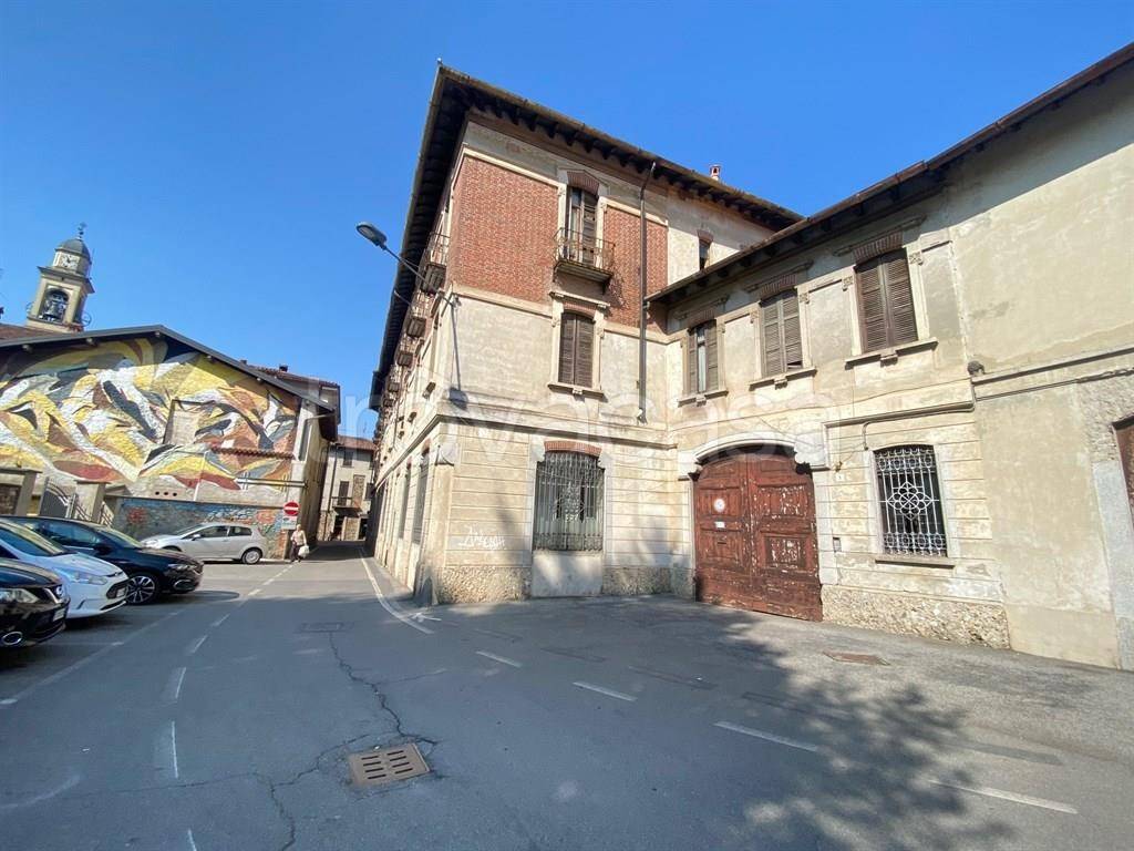 immagine annuncio 1 di 15