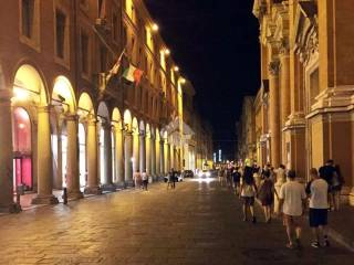 Negozio in vendita a bologna via indipendenza, 70